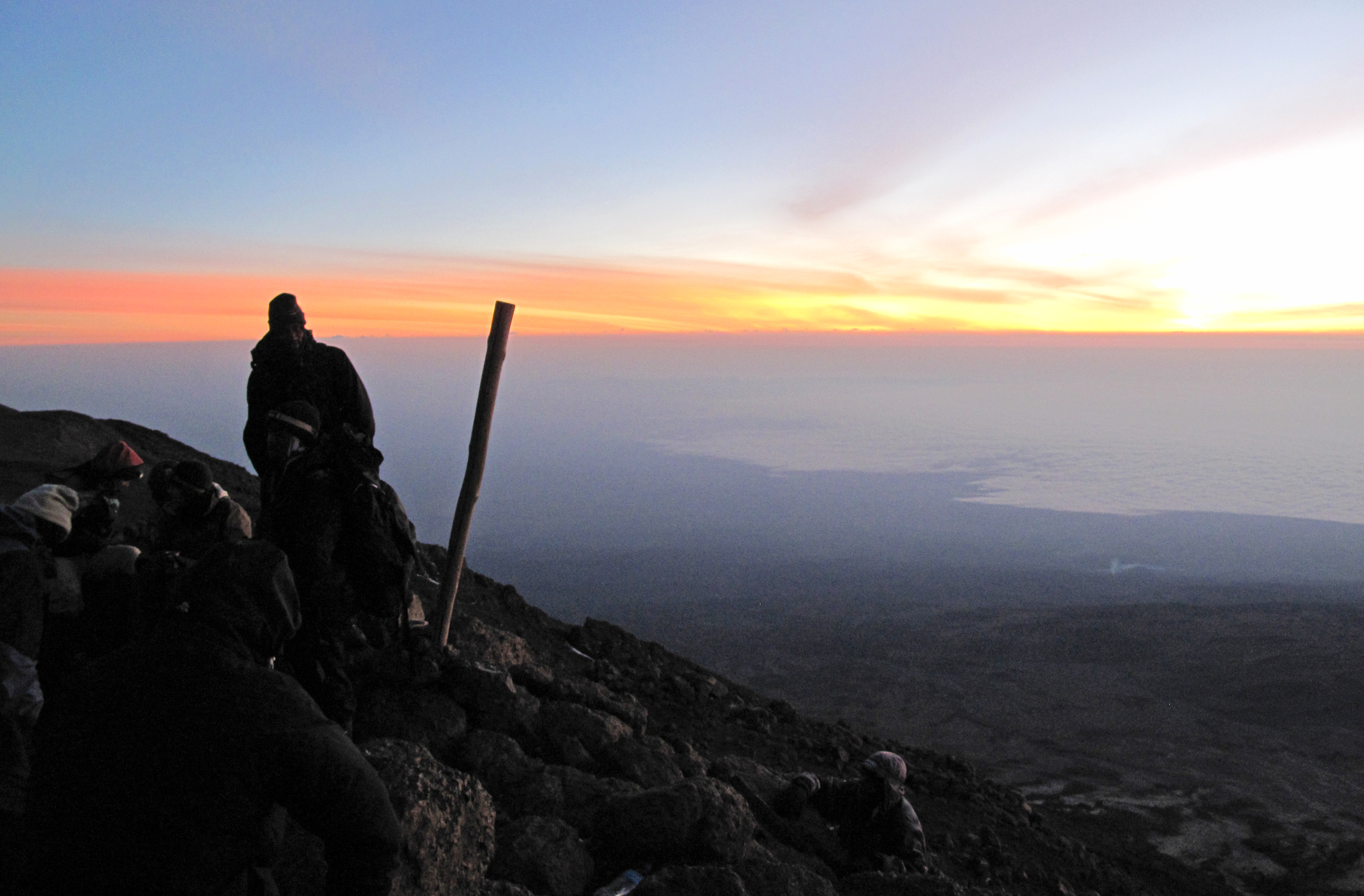 6806 Gilman's Point at Dawn